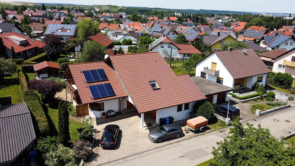 Traumhaftes Einfamilienhaus in Top-Lage von Balingen-Weilstetten! - Luftansicht