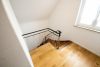 Saniertes Einfamilienhaus mit Garage in sonniger Wohnlage von Winterlingen! - Treppenaufgang