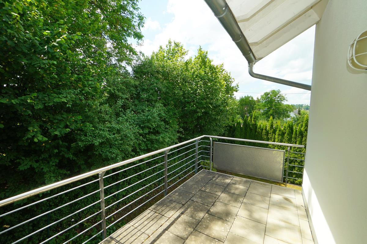 Seltene Gelegenheit! Repräsentatives Einfamilienhaus in beliebter Wohnlage von Balingen! - Balkonbereich