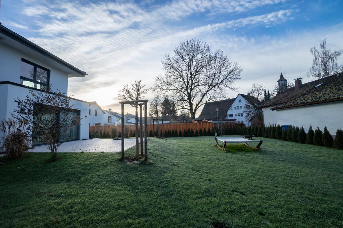Exklusives, neuwertiges Einfamilienhaus in traumhafter, ruhiger Wohnlage von Böhringen! - Gartenbereich