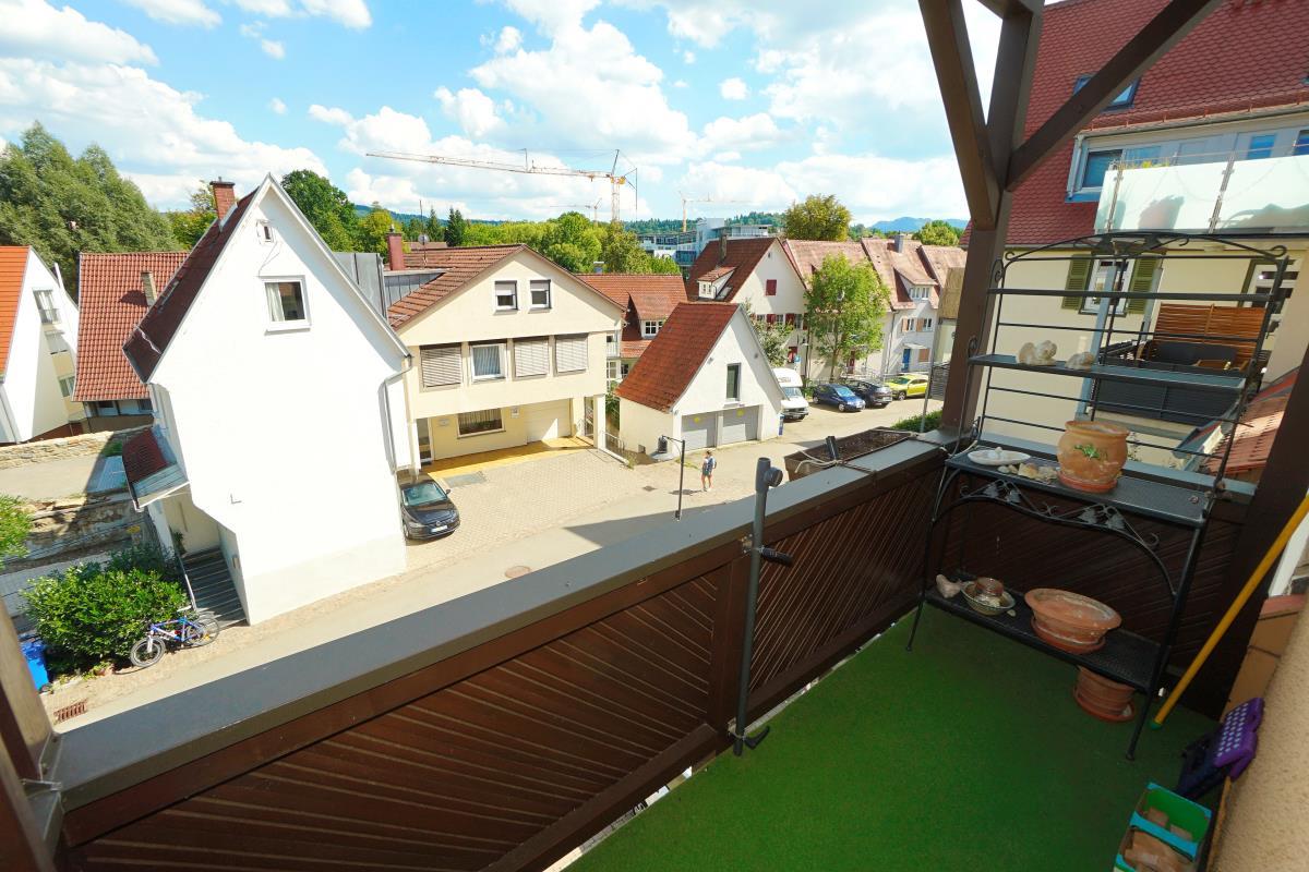 Stilvolle Stadtwohnung mit zwei Balkonen in ruhiger Innenstadtlage von Balingen! - Balkonbereich
