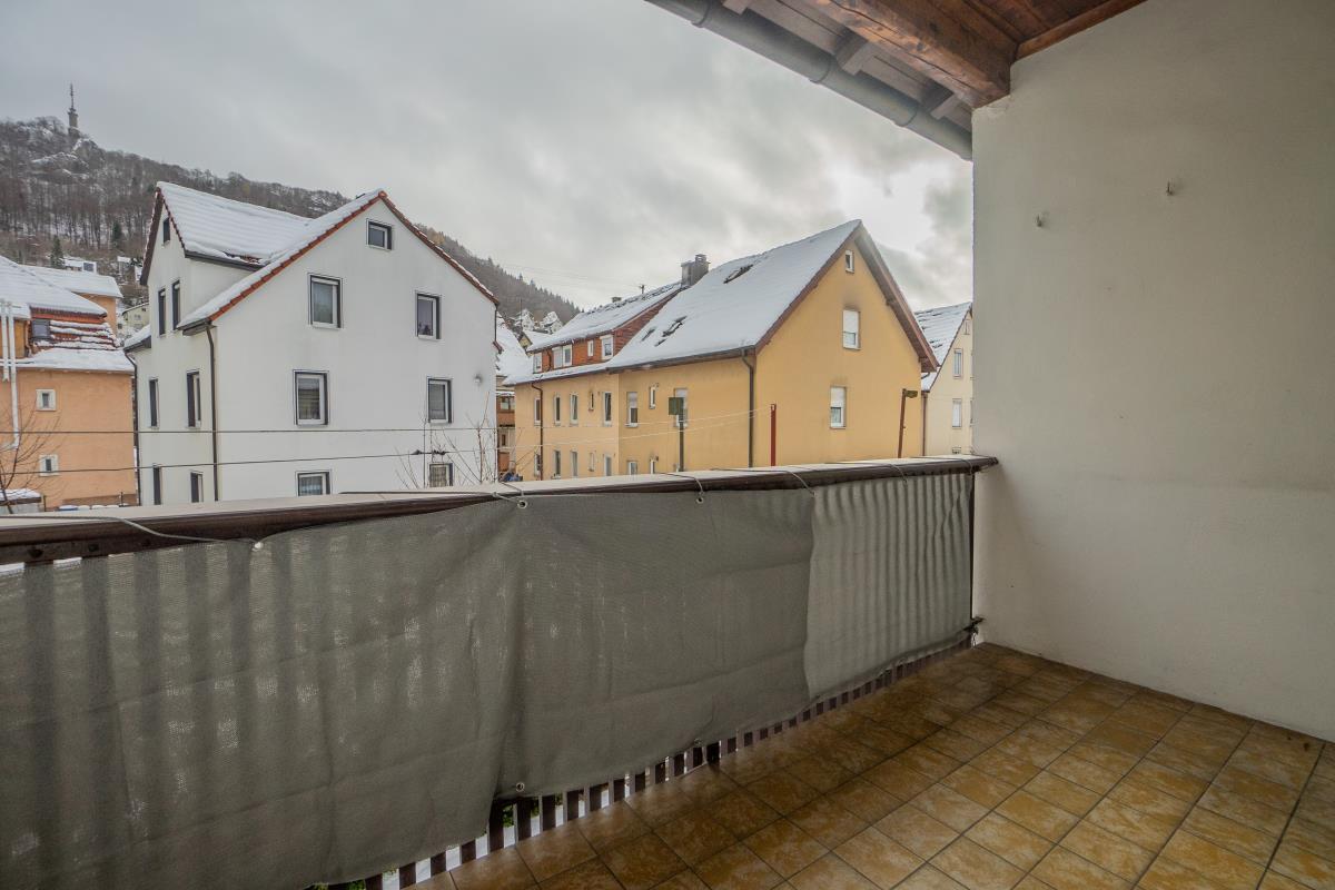 Solides Zwei-/Dreifamilienhaus in ruhiger, zentrumsnaher Wohnlage von Albstadt-Ebingen! - Balkonbereich OG