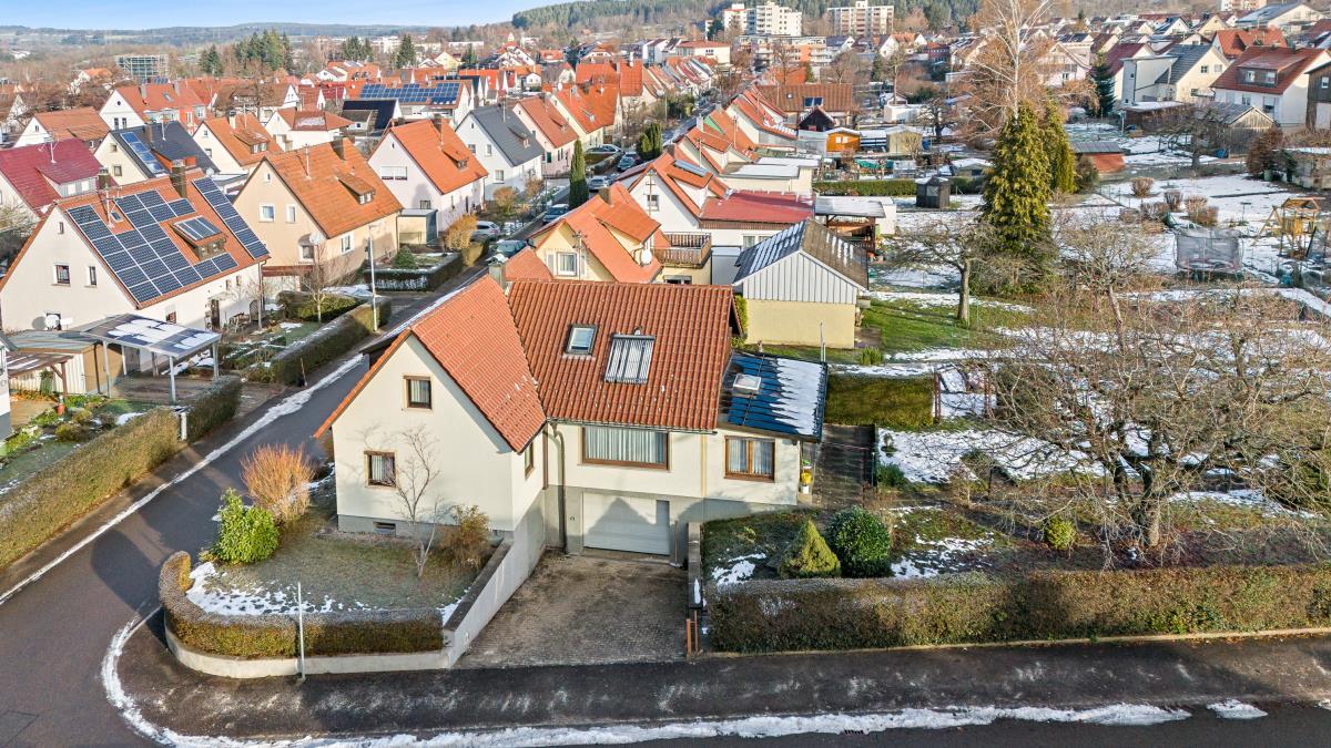 Familienfreundliches Einfamilienhaus mit schönem Garten in begehrter Wohnlage von Balingen! - Luftbild