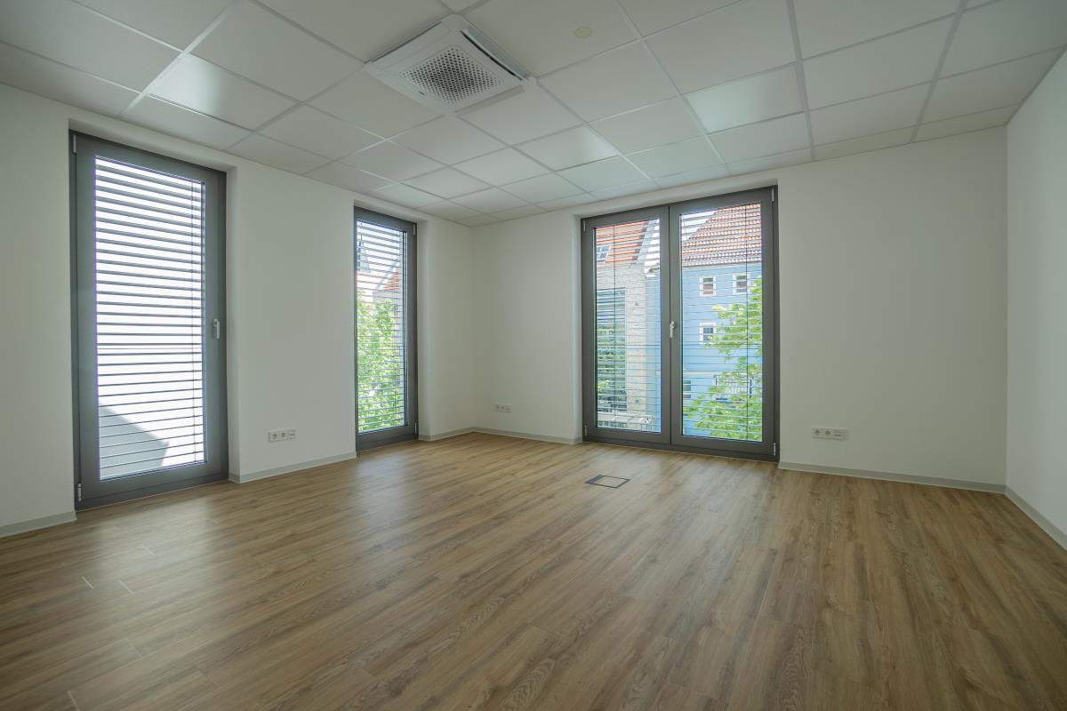 ERSTBEZUG! Exklusive, moderne Büroeinheit in 1A-Lage von Balingen! - Bürobereich